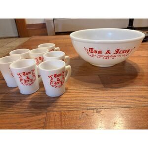 Vintage Tom and Jerry Bowl and Mugs